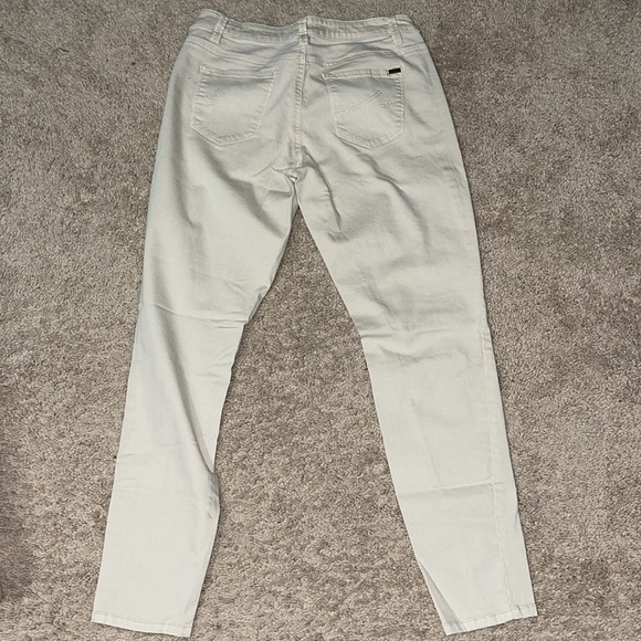 Max Jeans - Picture 5 of 5